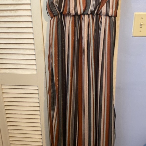 Tacera maxi dress - Picture 6 of 8